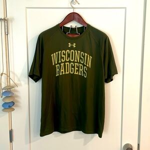 Under Armour Wisconsin Badger Tech SS Shirt - Hunter Green - XL